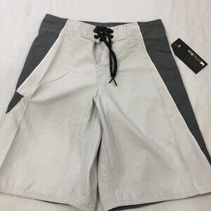 🪸🪸🪸 NWT ISLAND DAZE BOYS SWIM SHORTS SIZE 27 🪸🪸🪸